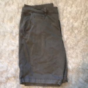 Red Head Mens Flat front shorts